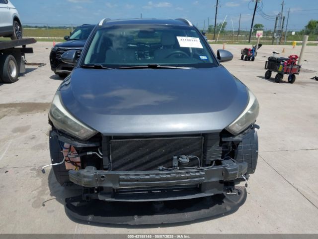 KM8J33A45HU588735 Hyundai TUCSON SE