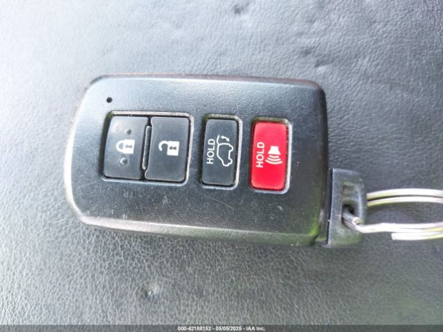 2T3YFREV3EW090158 Toyota Rav4 Limited