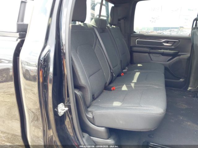 2020 RAM 1500 1C6SRFMT4LN143621 Photo 7