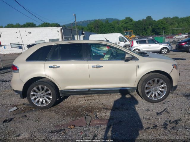 2LMDJ6JKXEBL14083 Lincoln MKX