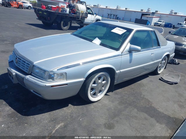2002 CADILLAC ELDORADO 1G6ET129X2B102415 Photo 1