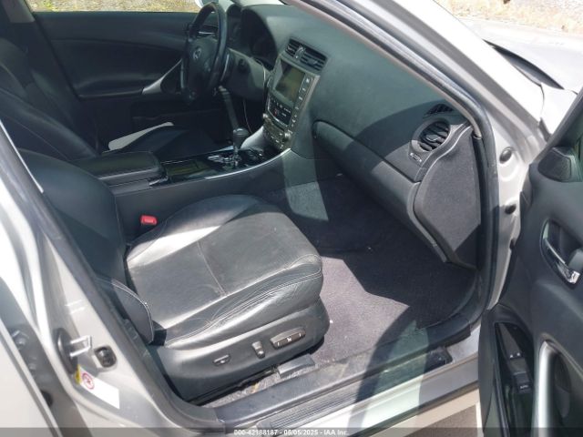2009 LEXUS IS 350 JTHBE262792017246 Photo 4