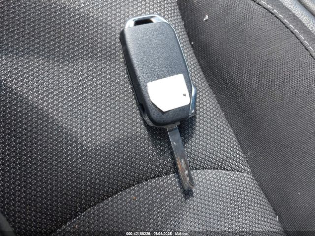 3KPF24AD0NE456771 KIA Forte Lxs