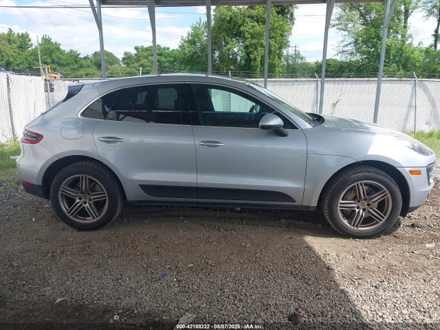 Porsche MACAN S 2015 WP1AB2A51FLB59359 Image 13