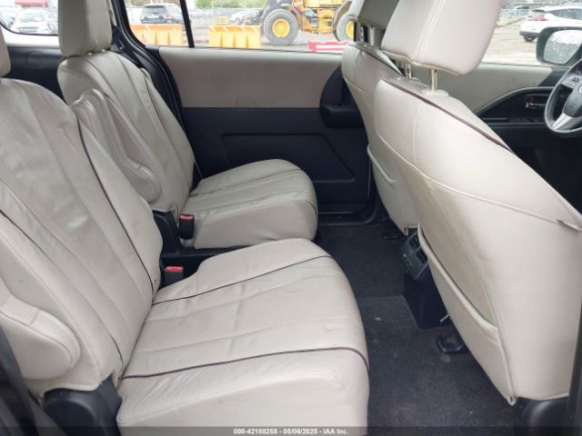 JM1CW2DL8E0171579 Mazda Mazda5 Grand Touring