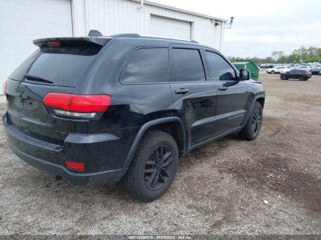 2018 JEEP GRAND CHEROKEE 1C4RJFBG9JC369375 Photo 3