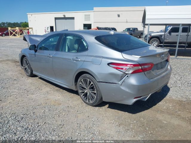 2020 TOYOTA CAMRY 4T1G11AK5LU983431 Photo 2
