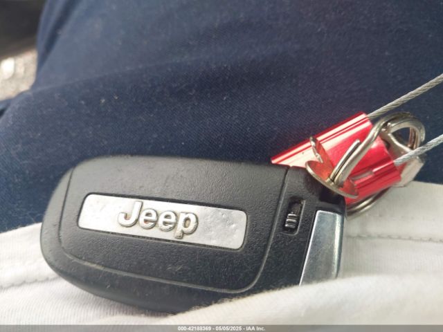 ZACCJBBBXHPG52893 Jeep Renegade Latitude 4x4