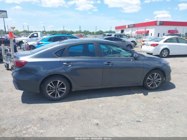 3KPF24AD6RE766882 KIA Forte Lxs
