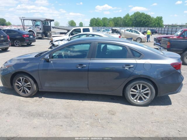3KPF24AD6RE766882 KIA Forte Lxs