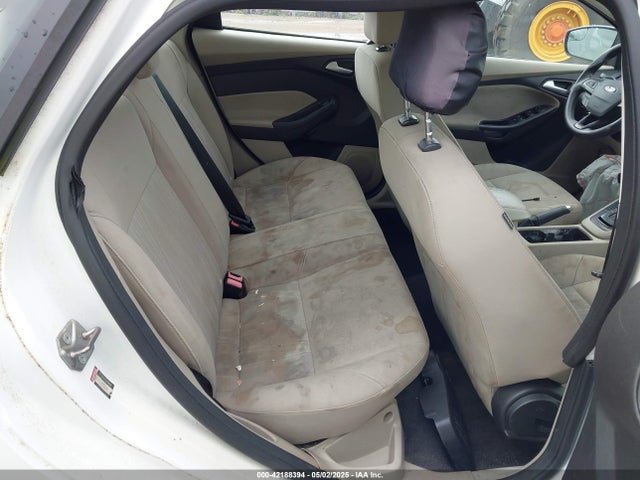 Ford 2015 2015 1FADP3F23FL365910 Image 8