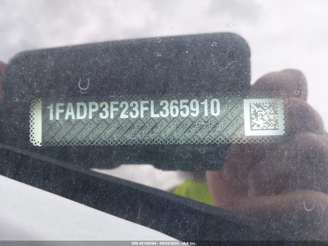Ford 2015 2015 1FADP3F23FL365910 Image 9