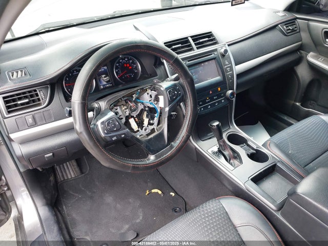 4T1BF1FK3FU922880 Toyota CAMRY SE