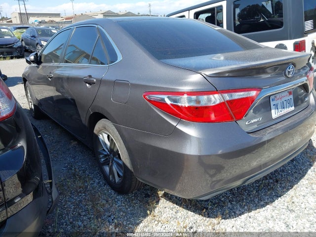 4T1BF1FK3FU922880 Toyota CAMRY SE