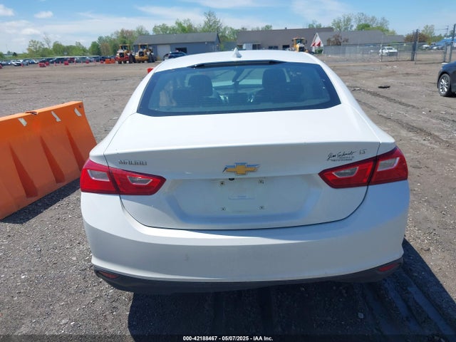 1G1ZD5ST7JF113869 Chevrolet MALIBU LT