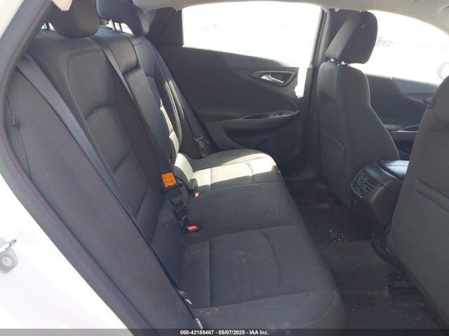 1G1ZD5ST7JF113869 Chevrolet MALIBU LT