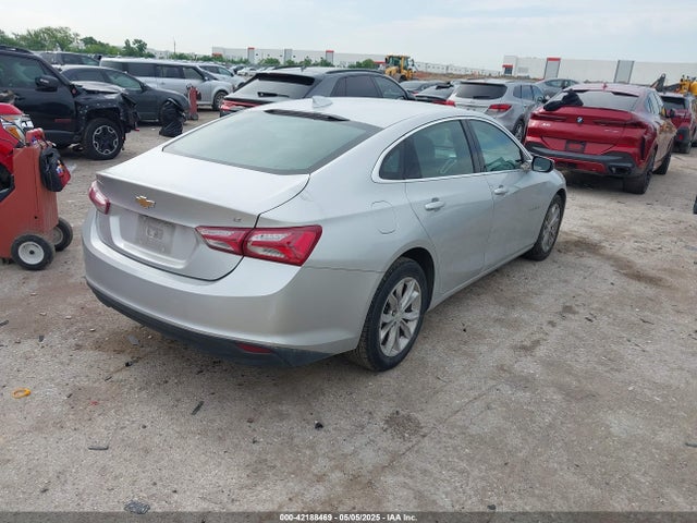 1G1ZD5ST3LF052412 Chevrolet Malibu Fwd Lt