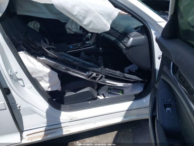 2022 HONDA ACCORD 1HGCV1F37NA078395 Photo 4