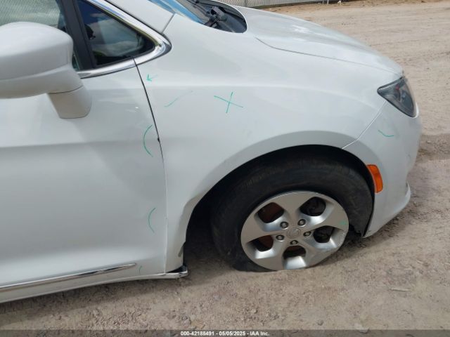 2C4RC1EG2HR622790 Chrysler Pacifica Touring-l Plus