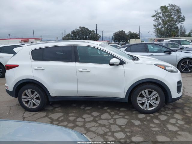 KNDPM3AC1J7413227 KIA Sportage Lx