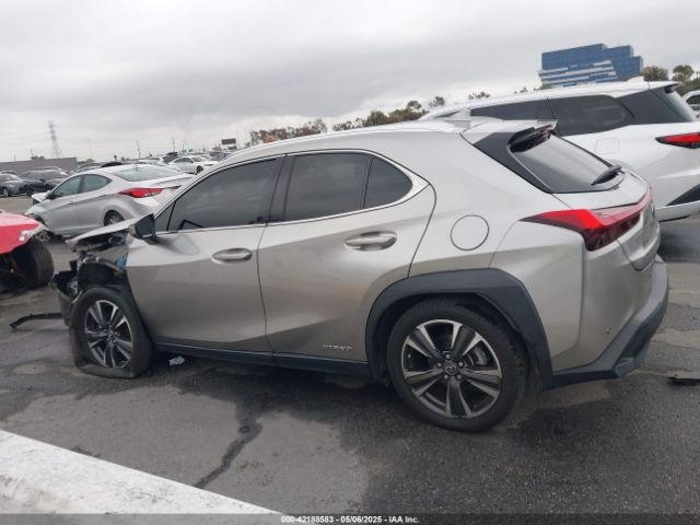 JTHX9JBH5M2051757 Lexus UX 250H