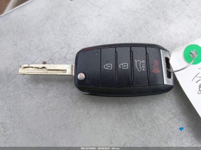5XYPG4A31GG020305 KIA Sorento 2.4l Lx