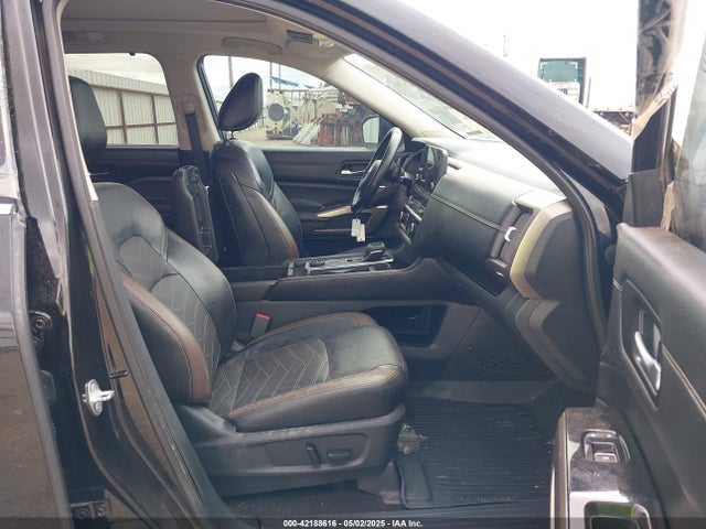 5N1DR3DK4NC202667 Nissan Pathfinder Platinum 4wd