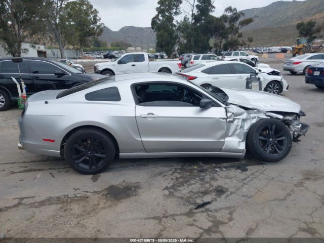 1ZVBP8AM5E5288383 Ford Mustang V6