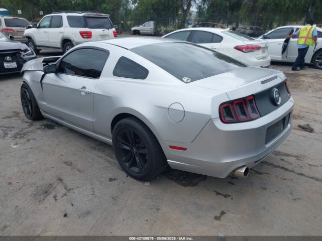 1ZVBP8AM5E5288383 Ford Mustang V6