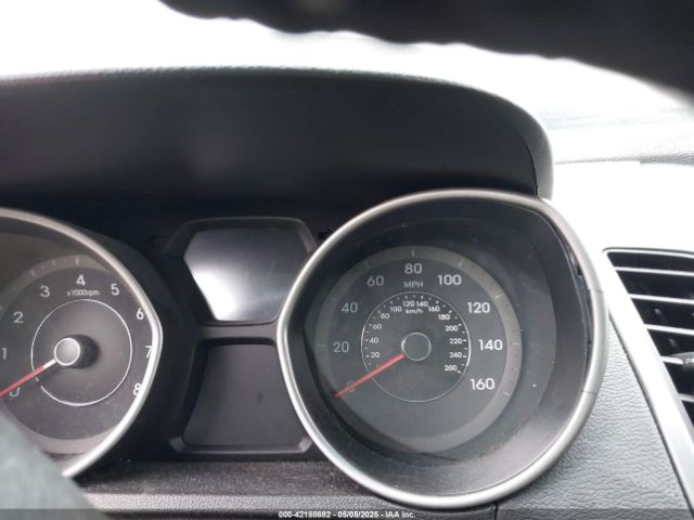 5NPDH4AE5FH589344 Hyundai ELANTRA SE