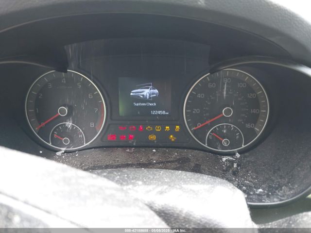 5XXGT4L37KG320260 KIA Optima Lx