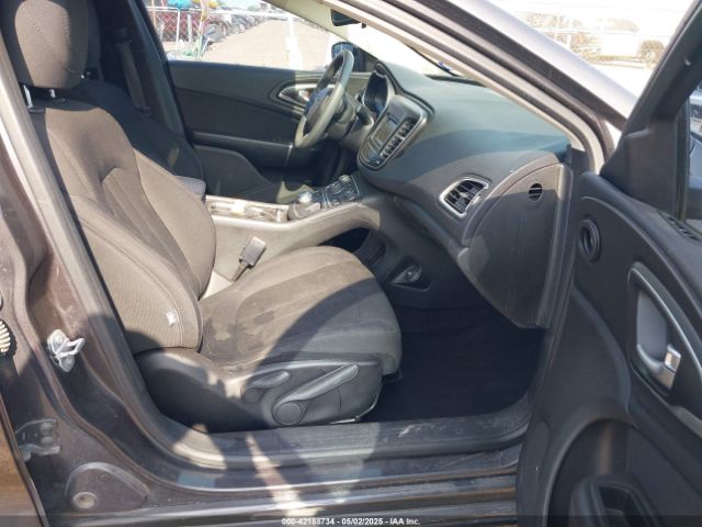 2016 CHRYSLER 200 1C3CCCAB1GN111938 Photo 4