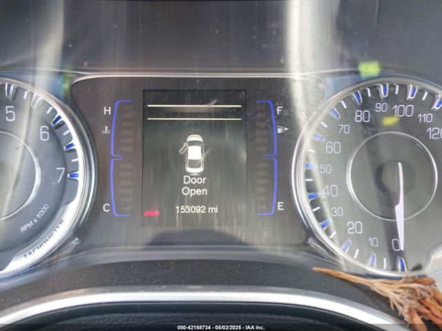 2016 CHRYSLER 200 1C3CCCAB1GN111938 Photo 6