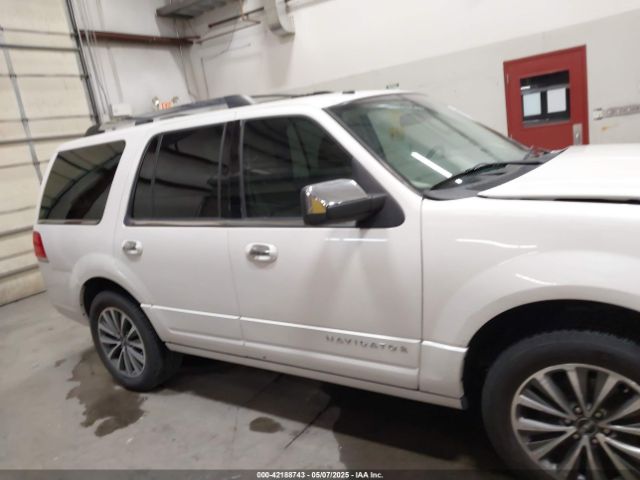 5LMJJ2JTXHEL14039 Lincoln Navigator Select