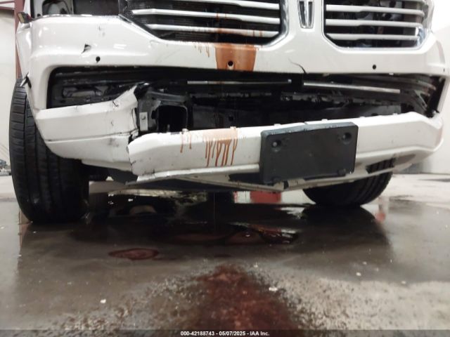 5LMJJ2JTXHEL14039 Lincoln Navigator Select