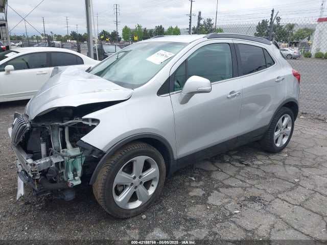 Buick Encore 2016 KL4CJASB1GB699386 Image 2