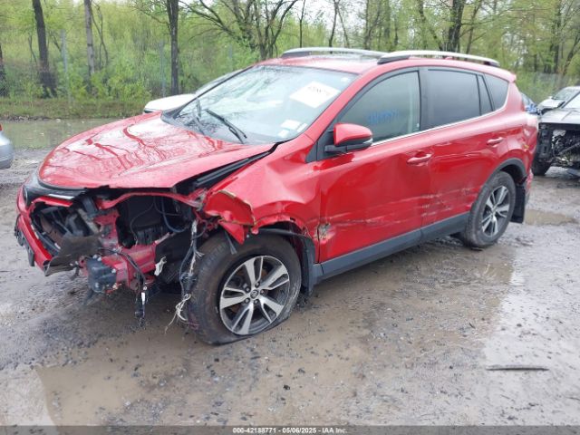 JTMRFREV0HJ154907 Toyota Rav4 Xle