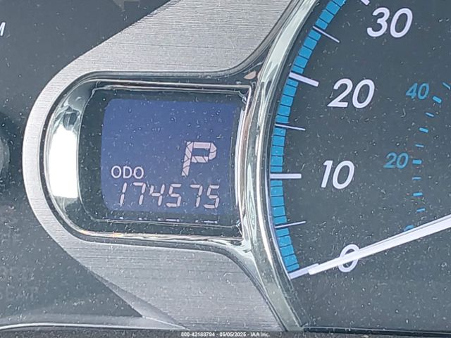 5TDDK3DC7ES081231 Toyota Sienna Xle 7 Passenger