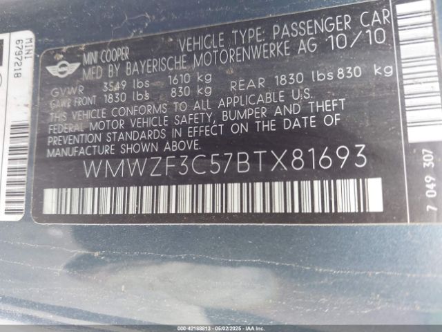 2011 MINI COOPER WMWZF3C57BTX81693 Photo 8