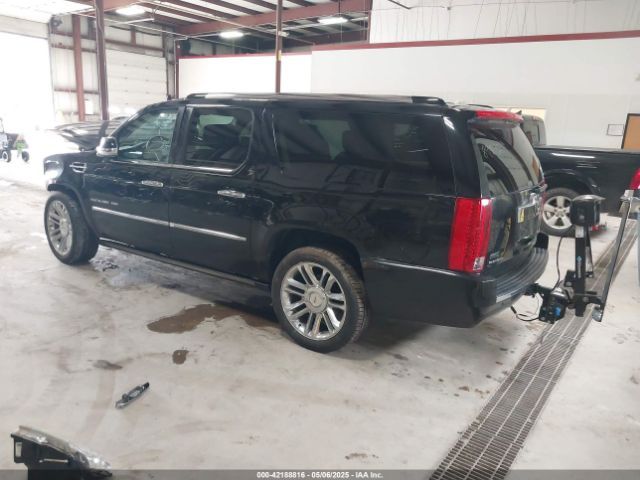 2011 CADILLAC ESCALADE ESV 1GYS4KEF2BR189572 Photo 2