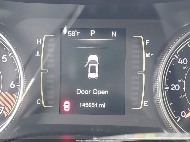1C4PJLCB3FW791396 Jeep Cherokee Latitude