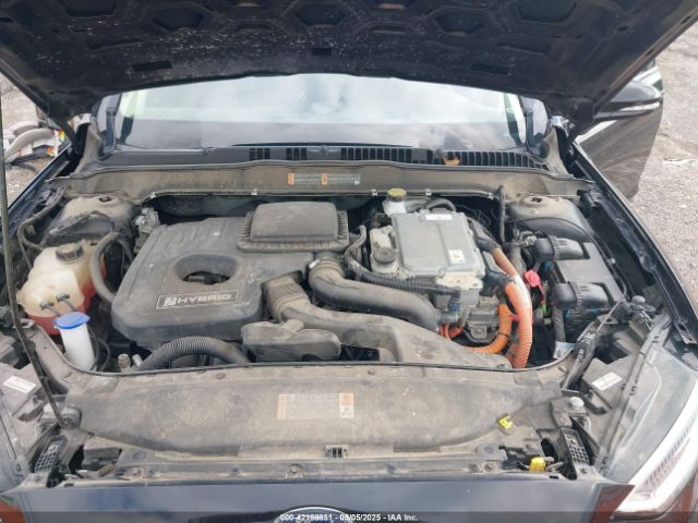 3FA6P0RU0KR169164 Ford Fusion Hybrid Titanium