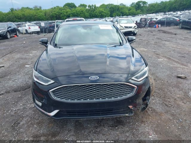 3FA6P0RU0KR169164 Ford Fusion Hybrid Titanium