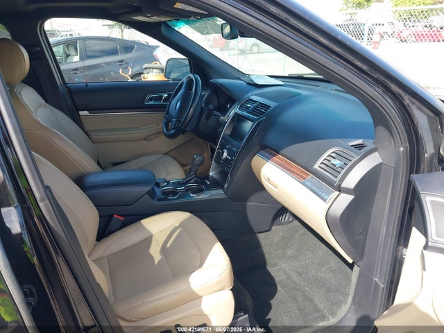 1FM5K8FH2GGC86250 Ford 2016