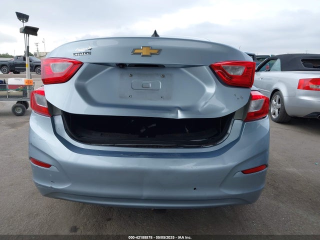 1G1BC5SM5H7208092 Chevrolet Cruze Ls Auto