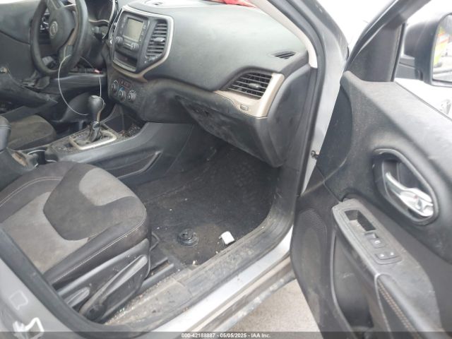 1C4PJLAB3GW159146 Jeep Cherokee Sport