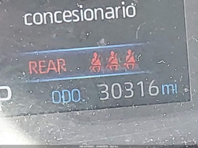 5YFEPMAE2NP290497 Toyota COROLLA LE