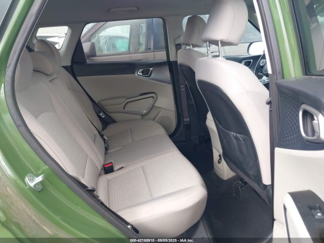 KNDJ33AU2M7133287 KIA SOUL EX