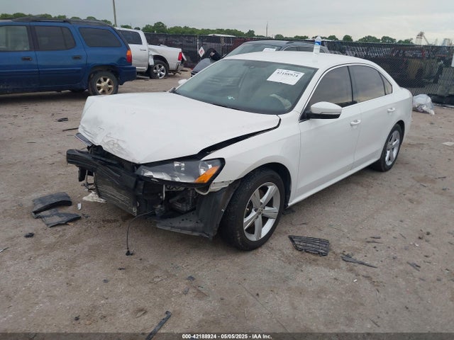 1VWBS7A34EC079454 Volkswagen Passat 1.8t Se