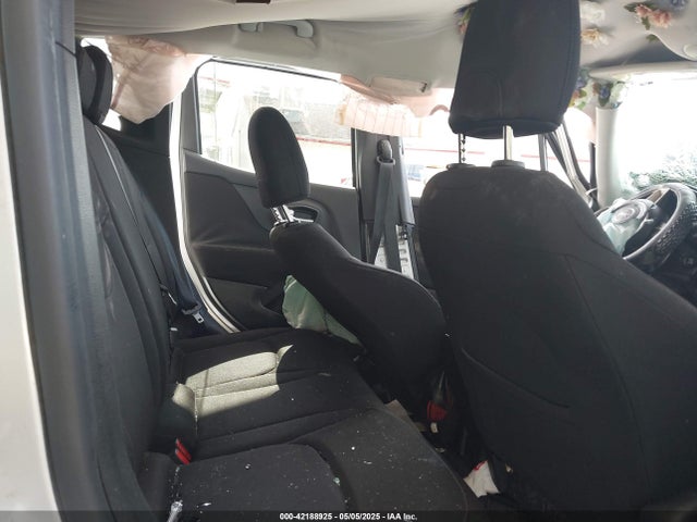 ZACCJABTXGPC64807 Jeep Renegade Latitude